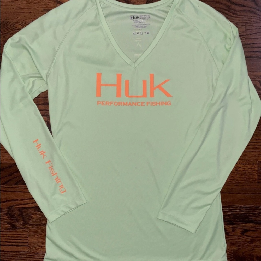 Huk Women's Long Sleeve Tee - Light Green with Orange Logo